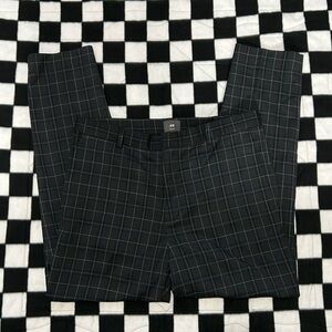 H&M Slim Fit Men’s Plaid Dress Pants size 34